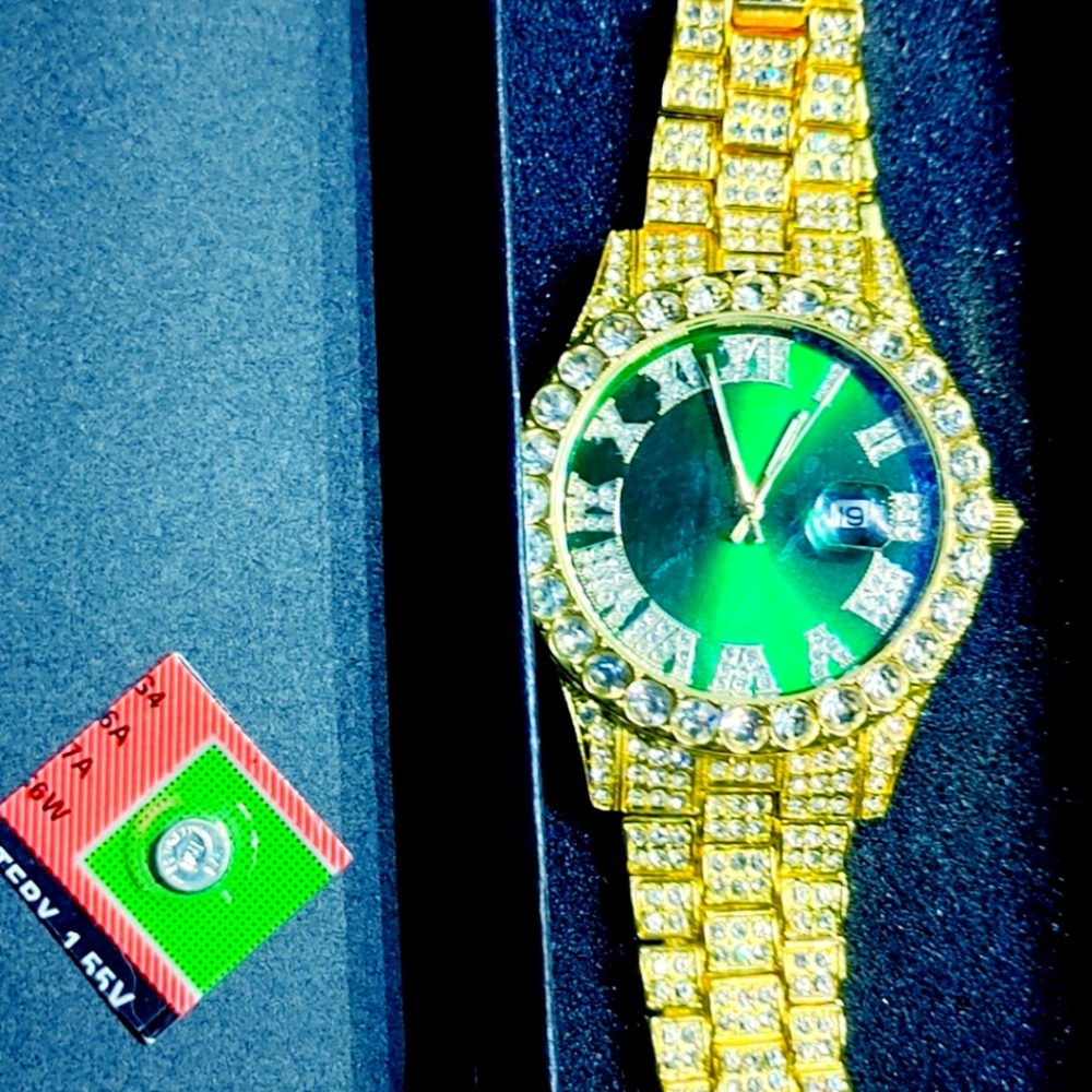 Mens watch